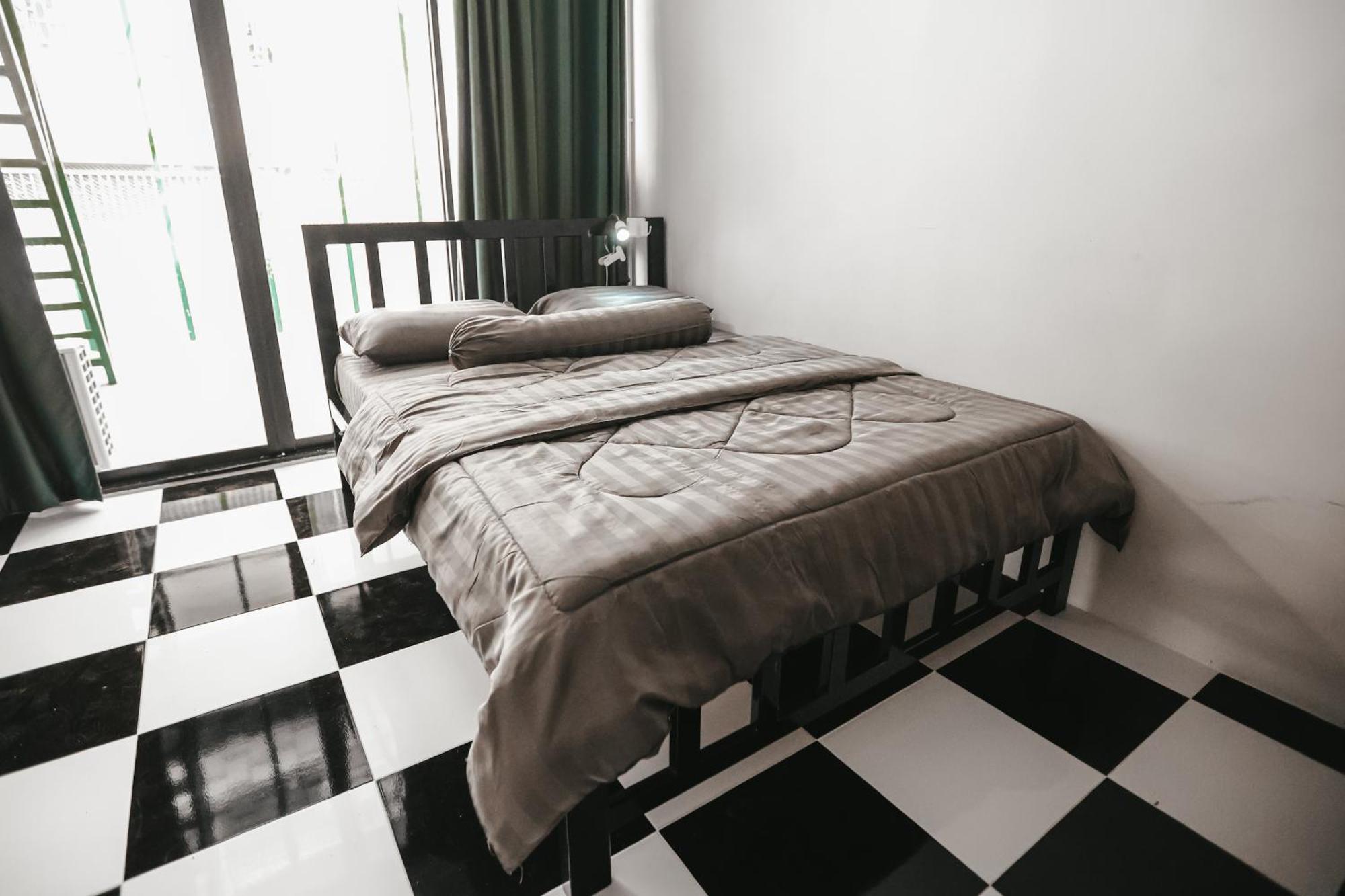 Noir Cafe And Hostel Chinatown Bangkok Kültér fotó